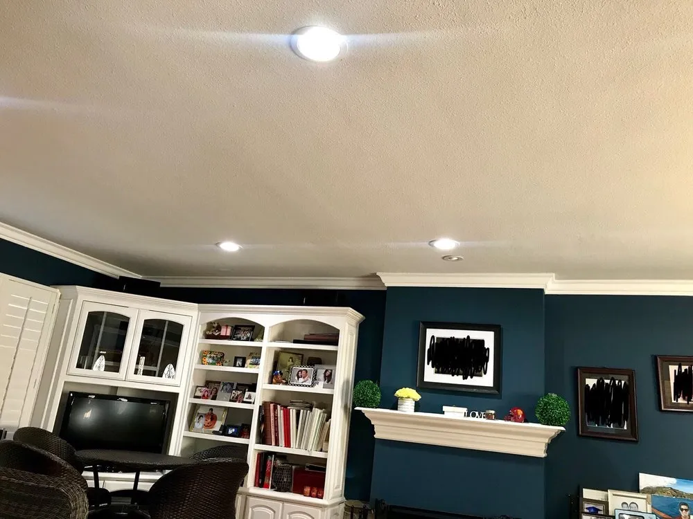 Slide of Avila's Electric