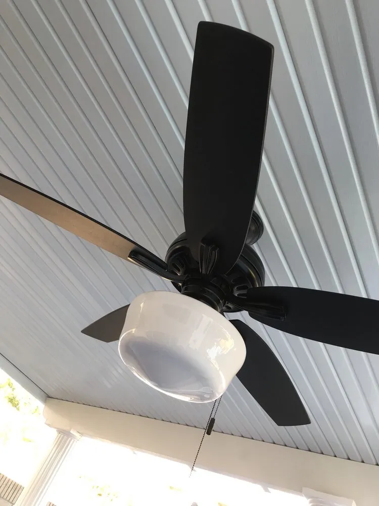 Slide of Avila's Electric