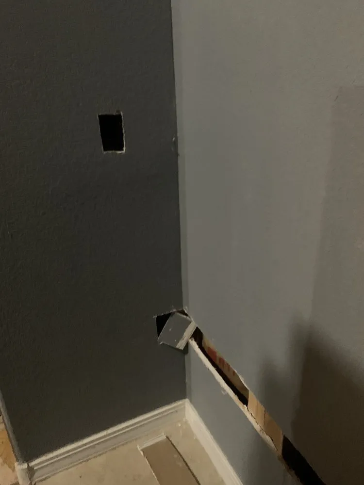 Slide of Avila's Electrical Solutions