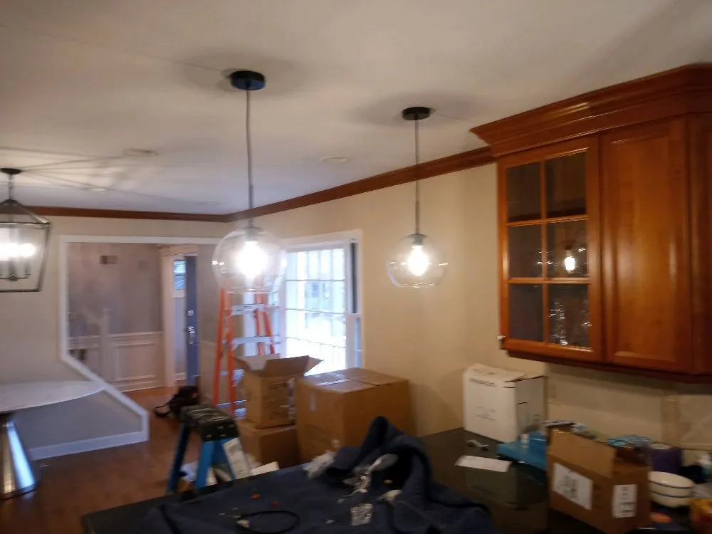 Slide of Avivi Electric