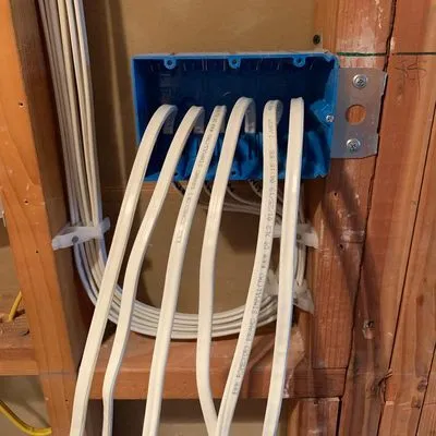 Avondale, Irving Park Electrician Logo