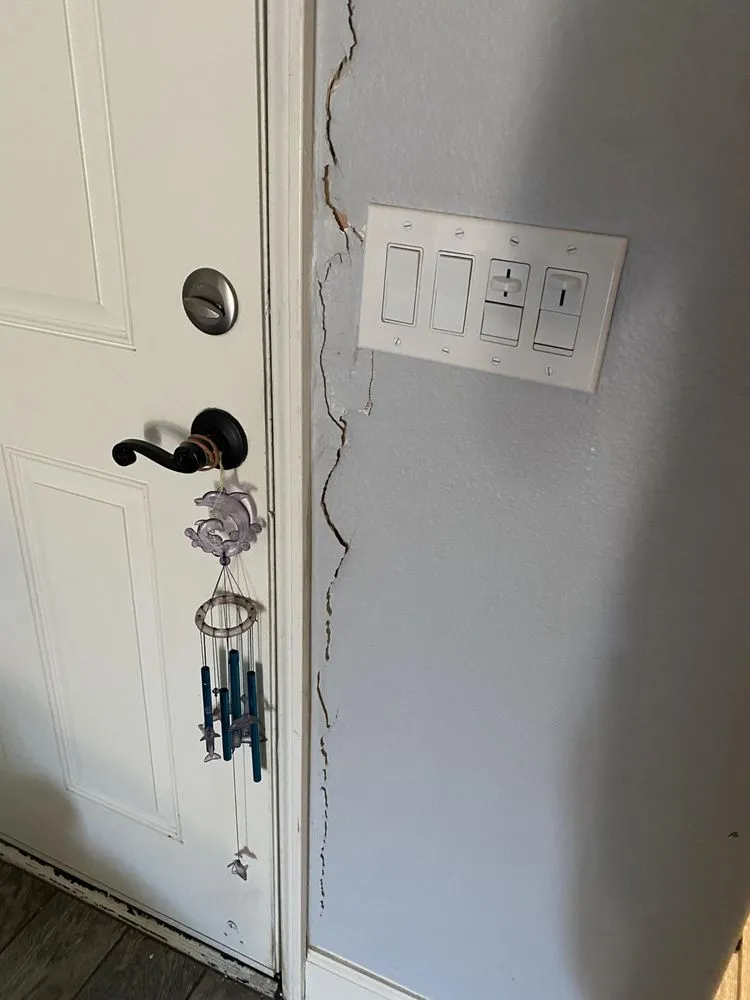 Slide of AV's Handyman Tan