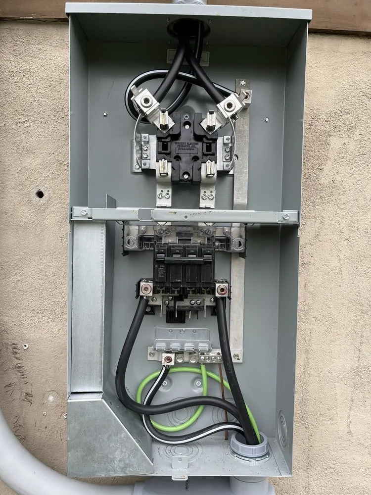 Professional electrician providing outlet and switch repair in , 