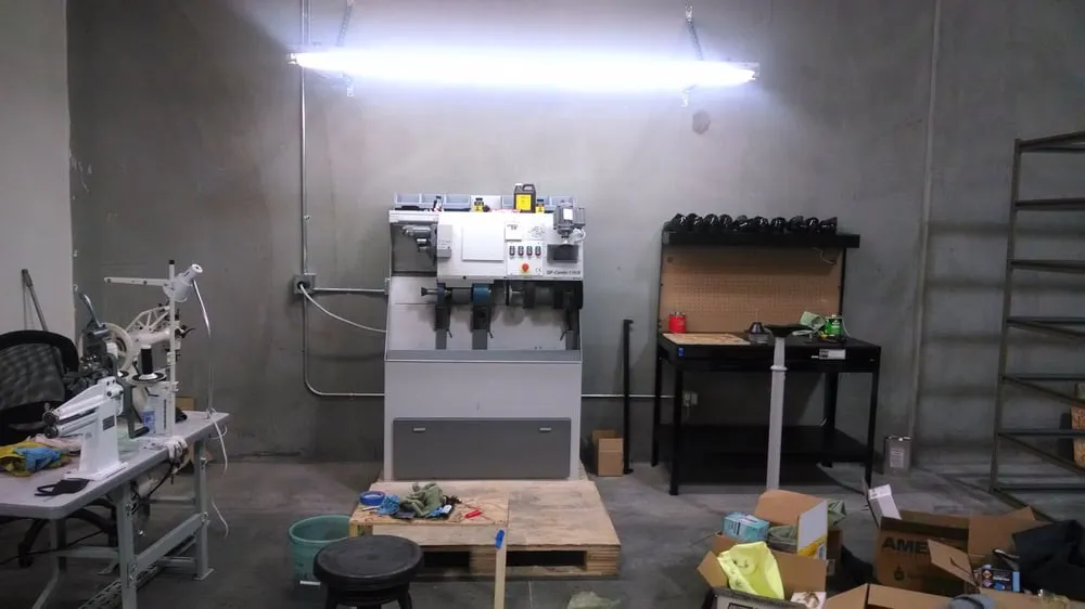 Slide of AX ELITE TRICAL