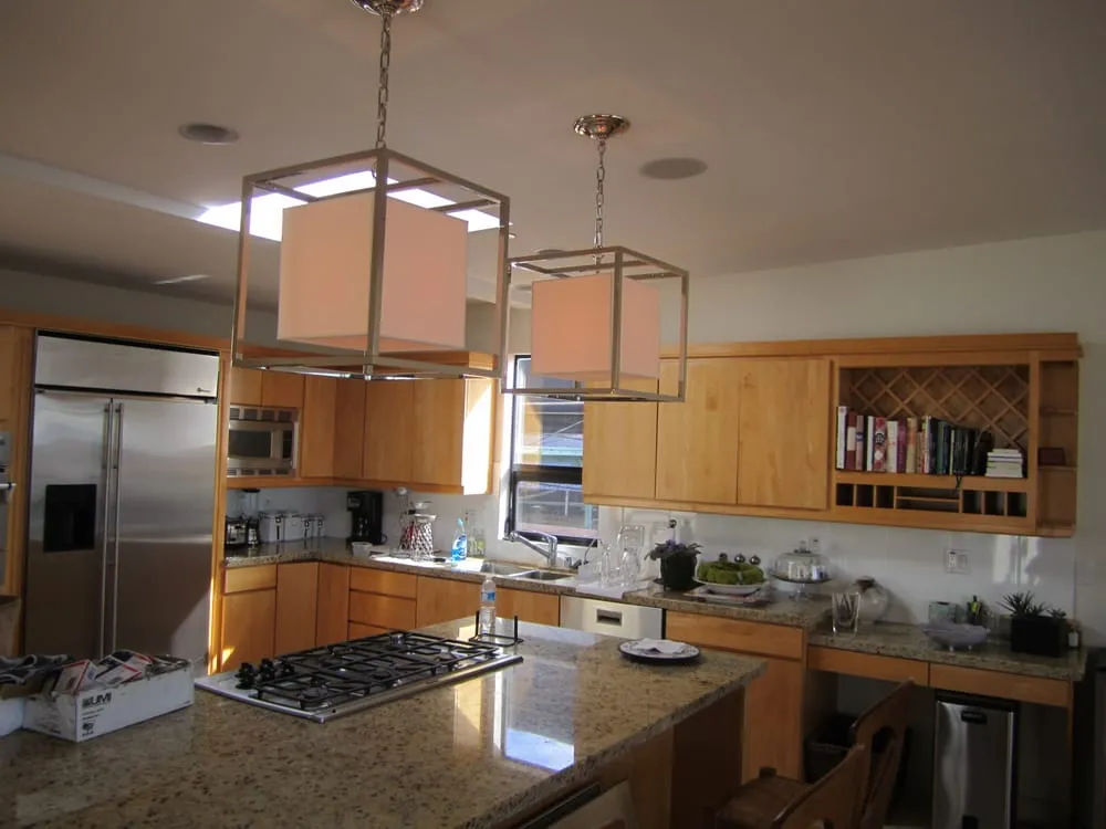 Slide of AX ELITE TRICAL