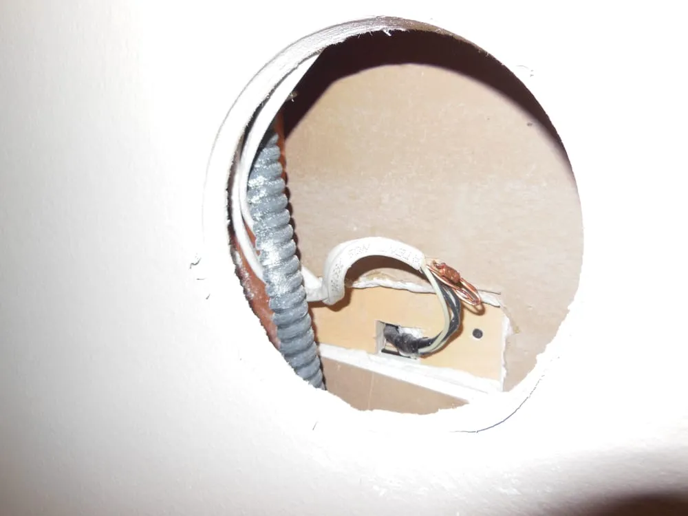 Slide of AX ELITE TRICAL