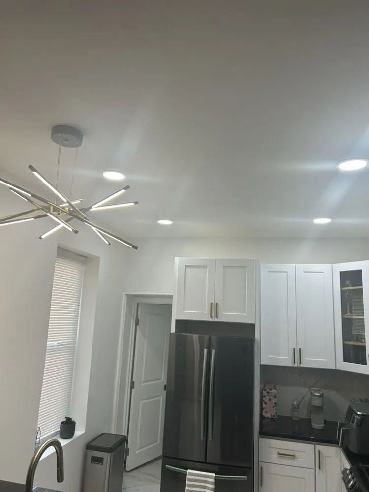 Reliable electrician providing emergency electrical service in King of Prussia, PA - Ayoung Electric