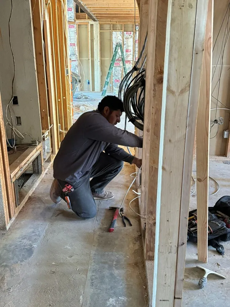 Expert electrician providing lighting installation in , 