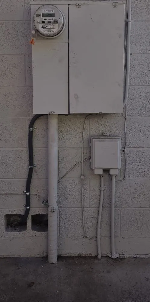 Expert electrical service for homes in circuit breaker repair,  by 