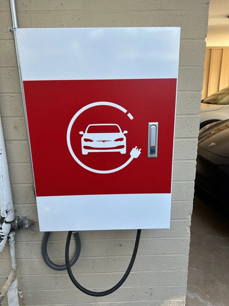 Expert electrical service for homes in outlet and switch repair,  by 