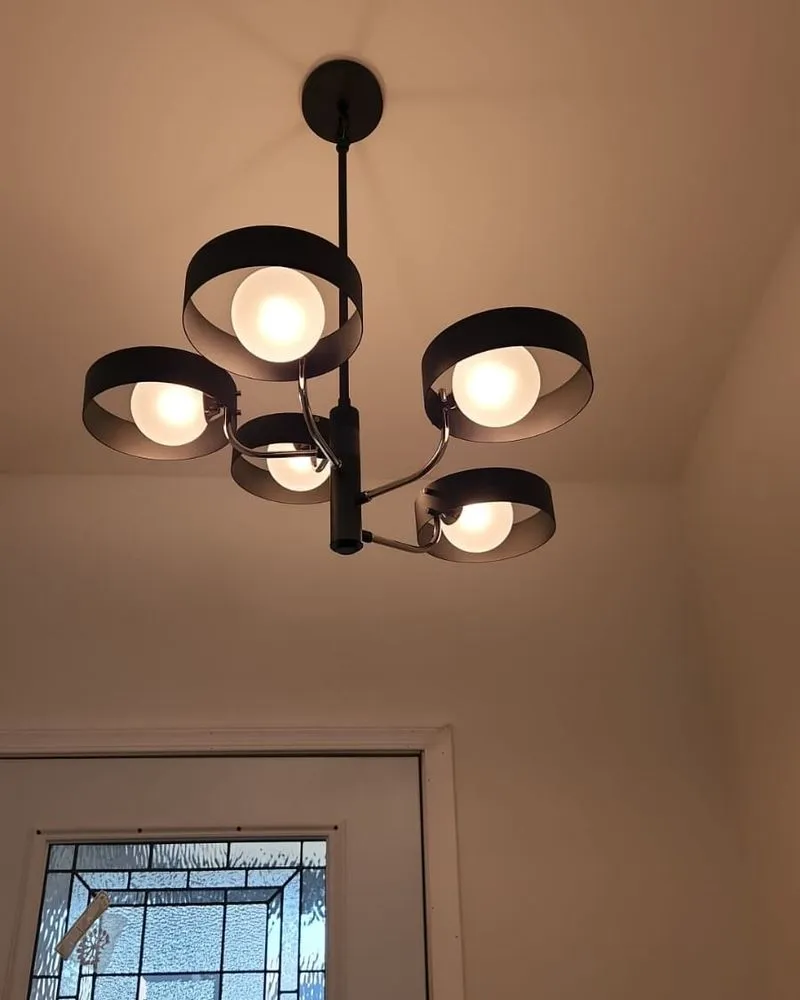 Slide of AZ IT Technology