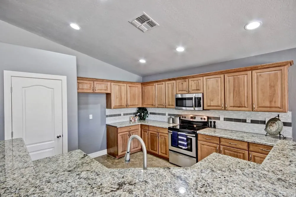 Emergency electrical service for homes in wiring installation,  by 