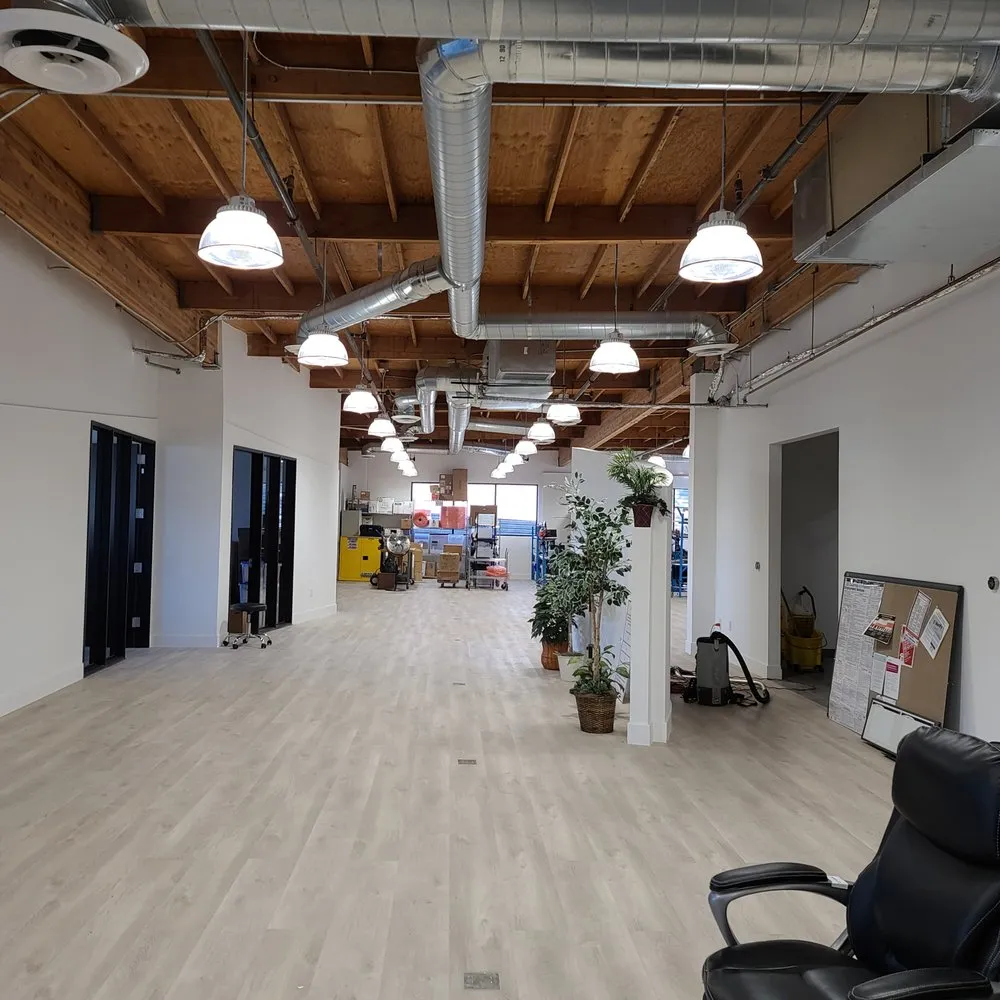 Slide of Aztlan Electrical Contractors