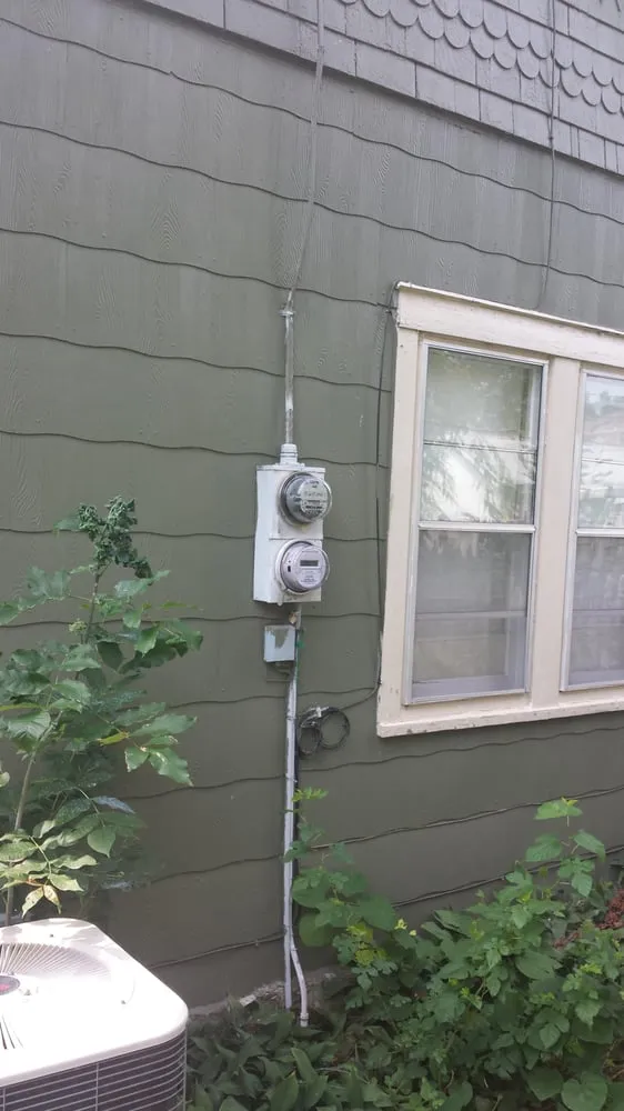 Affordable electrician providing panel upgrade in Lee's Summit, MO - B & B Electric