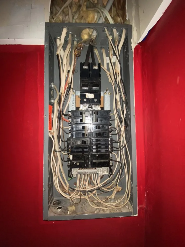 Slide of B & B Electrical Service Repair