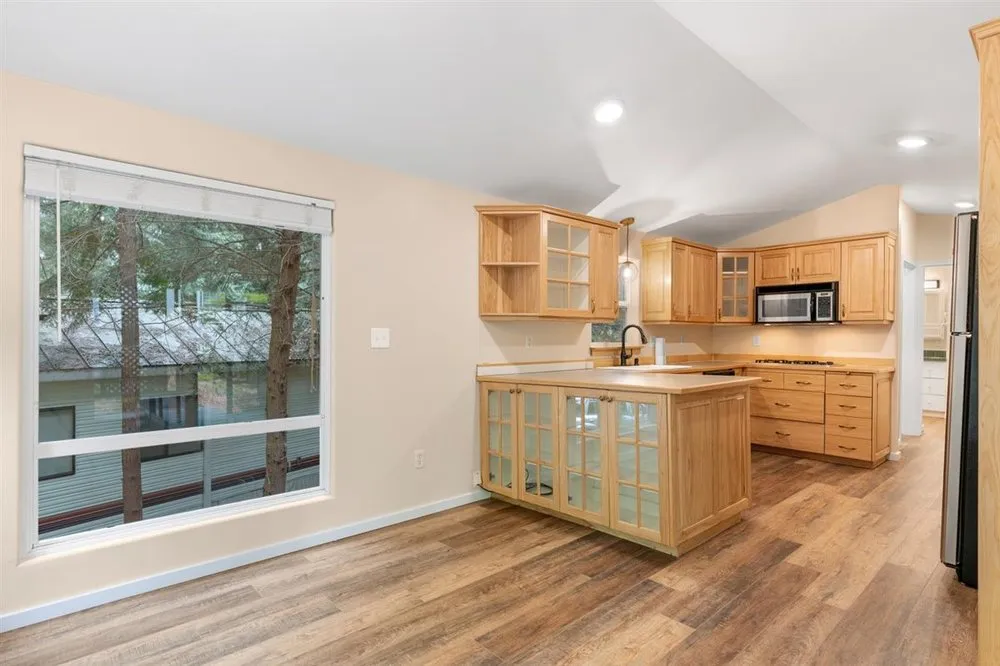 Certified electrical repair service in ,  - B & G Property Maintenance and Electrical Contracting