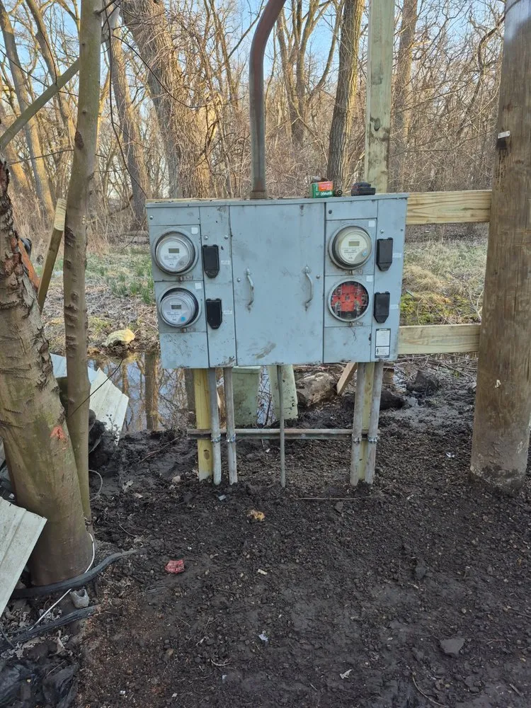 Emergency outlet and switch repair experts serving Kouts, IN - B & N Electrical and Handyman Service