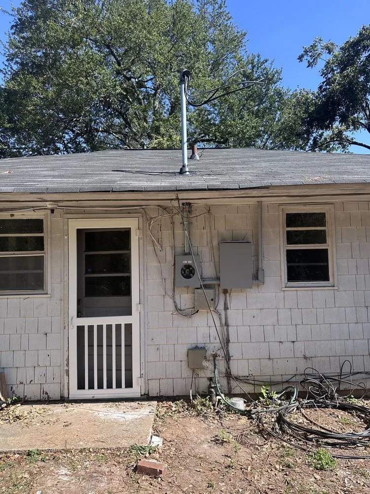 Slide of B & Z Electrical Service