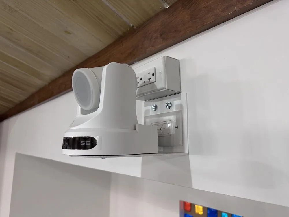 Slide of B & Z Electrical Service