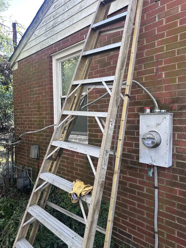 Slide of B & Z Electrical Service