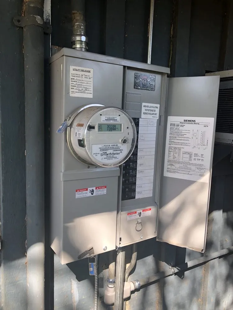 Slide of B Henry's Quality Electric