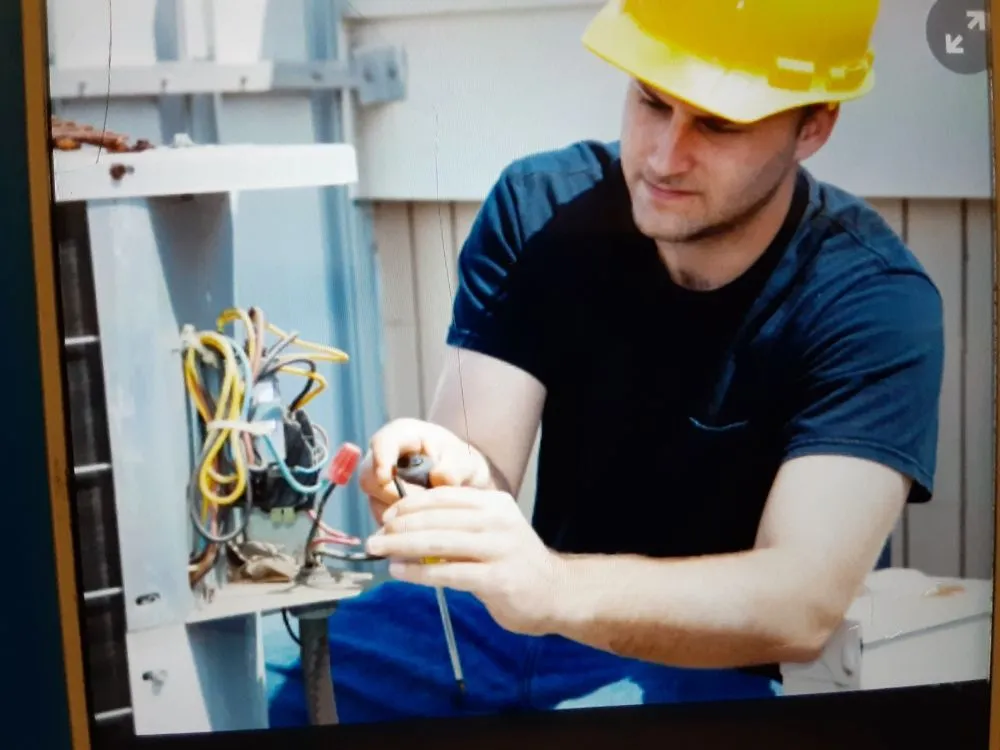 Trusted electrician providing wiring installation in , 