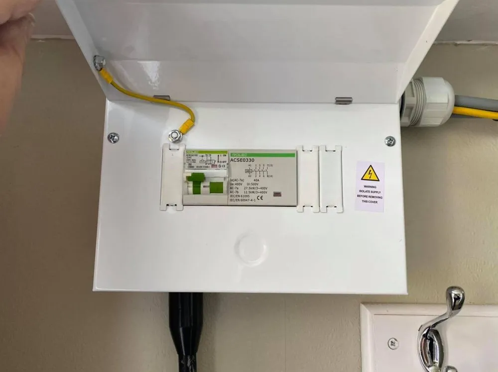 Slide of B St 24 Hour Electrician