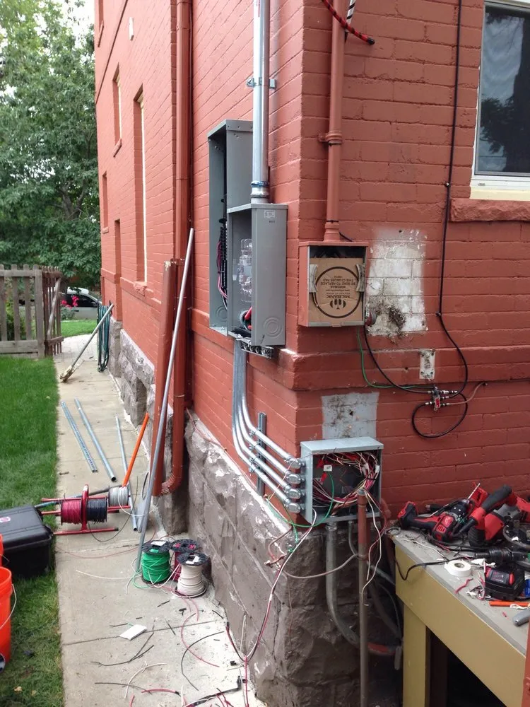 Slide of B-Well Electric