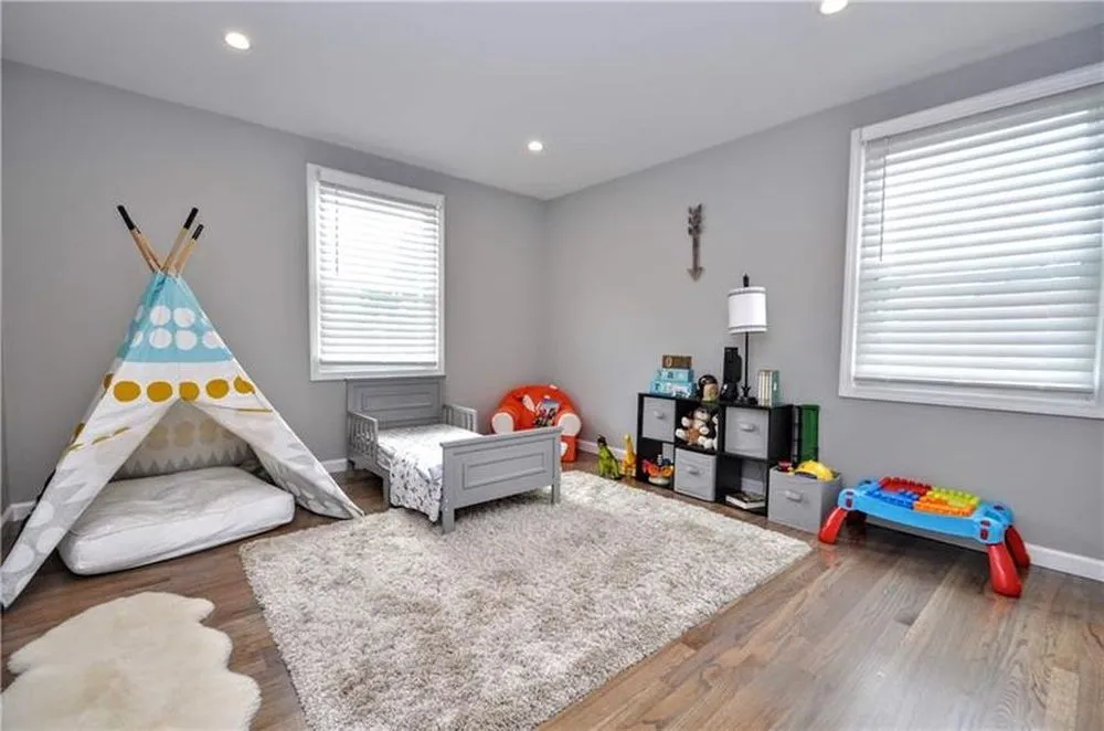 Slide of Baby Bird Electric