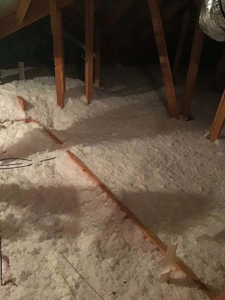 Trusted electrician providing outlet and switch repair in , 