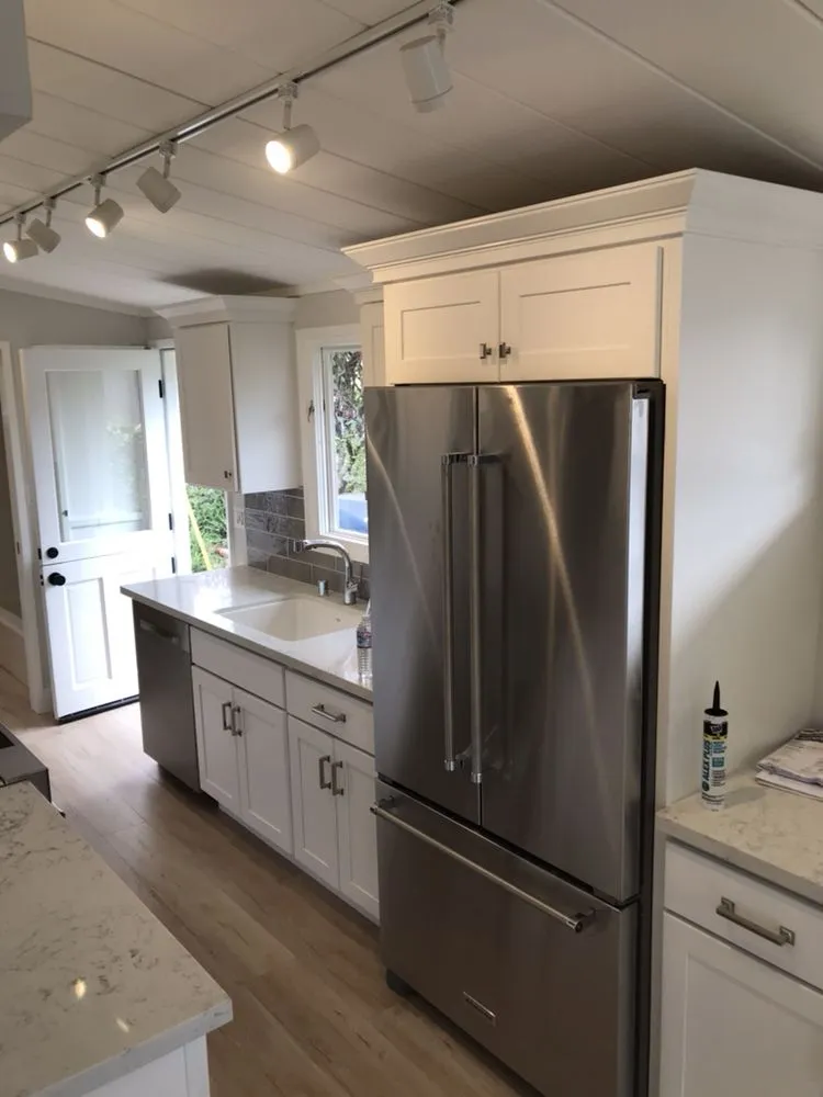 Slide of Bailey Construction