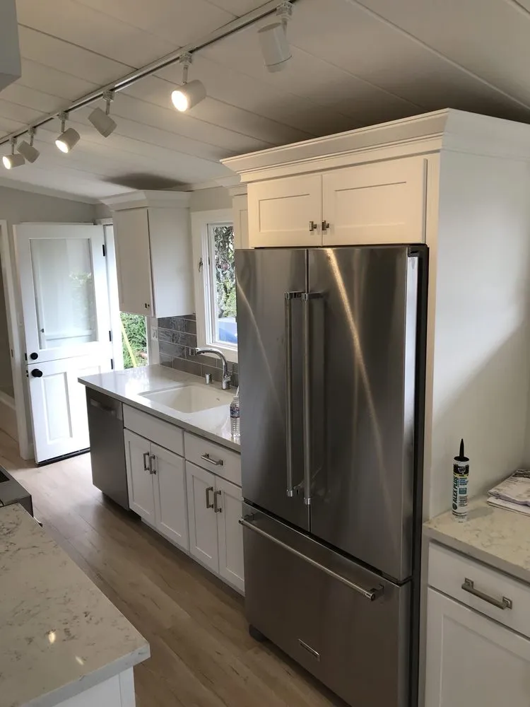 Slide of Bailey Construction