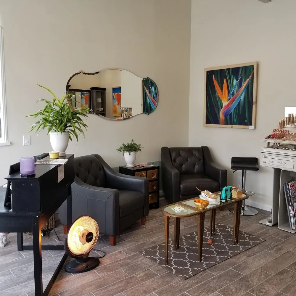 Slide of Bailey Construction