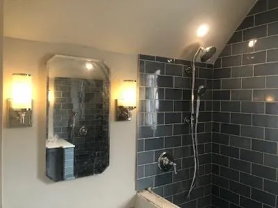 Reliable electrician providing emergency electrical service in , 