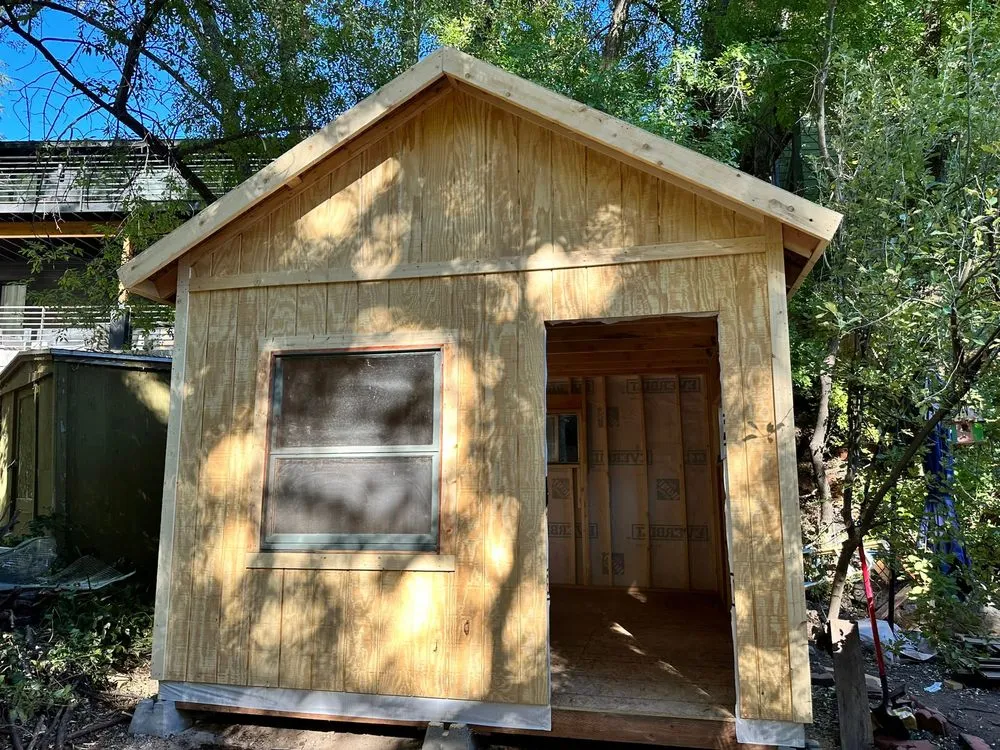 Emergency electrical repair experts serving ,  - Baldenegro’s Construction