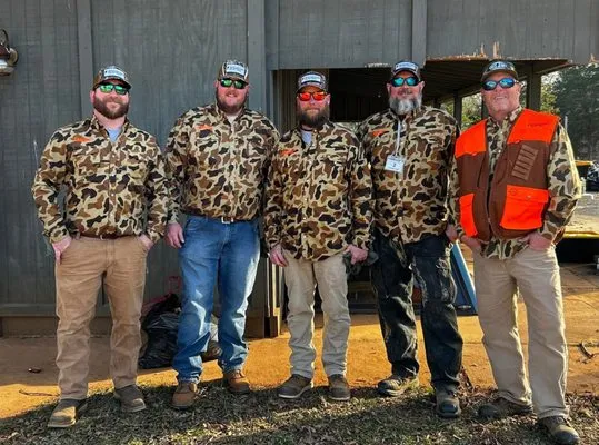 Ballenger Electric Logo