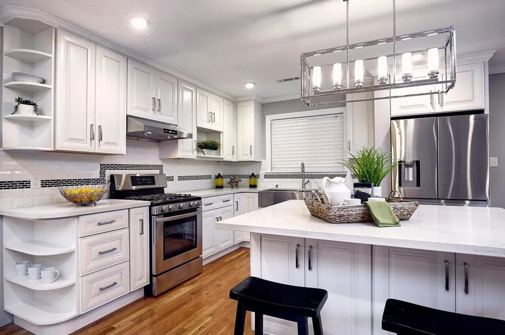 Slide of Bal's General Contracting & Custom Painting