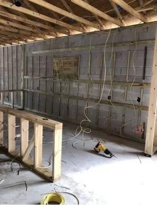 Bam’s A step above Logo