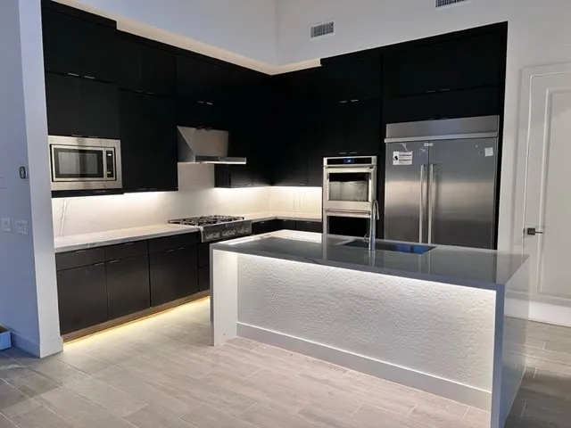 Slide of Banx Electric