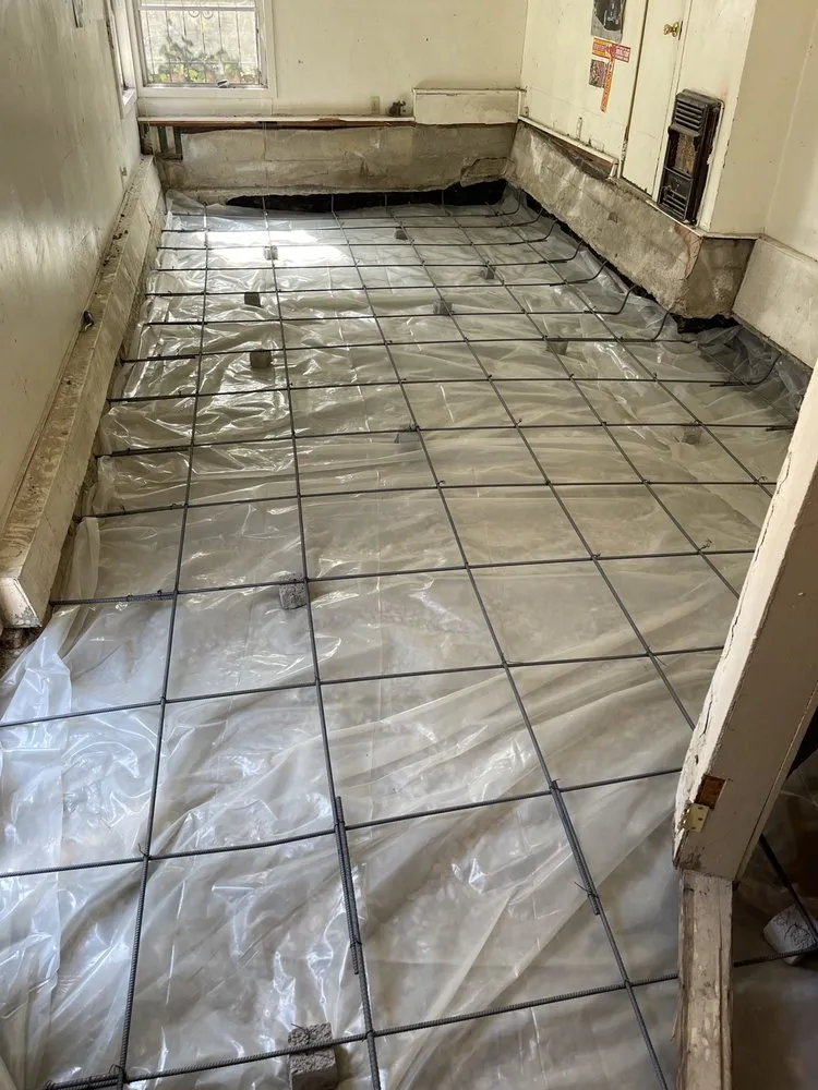 Slide of BAQ Construction