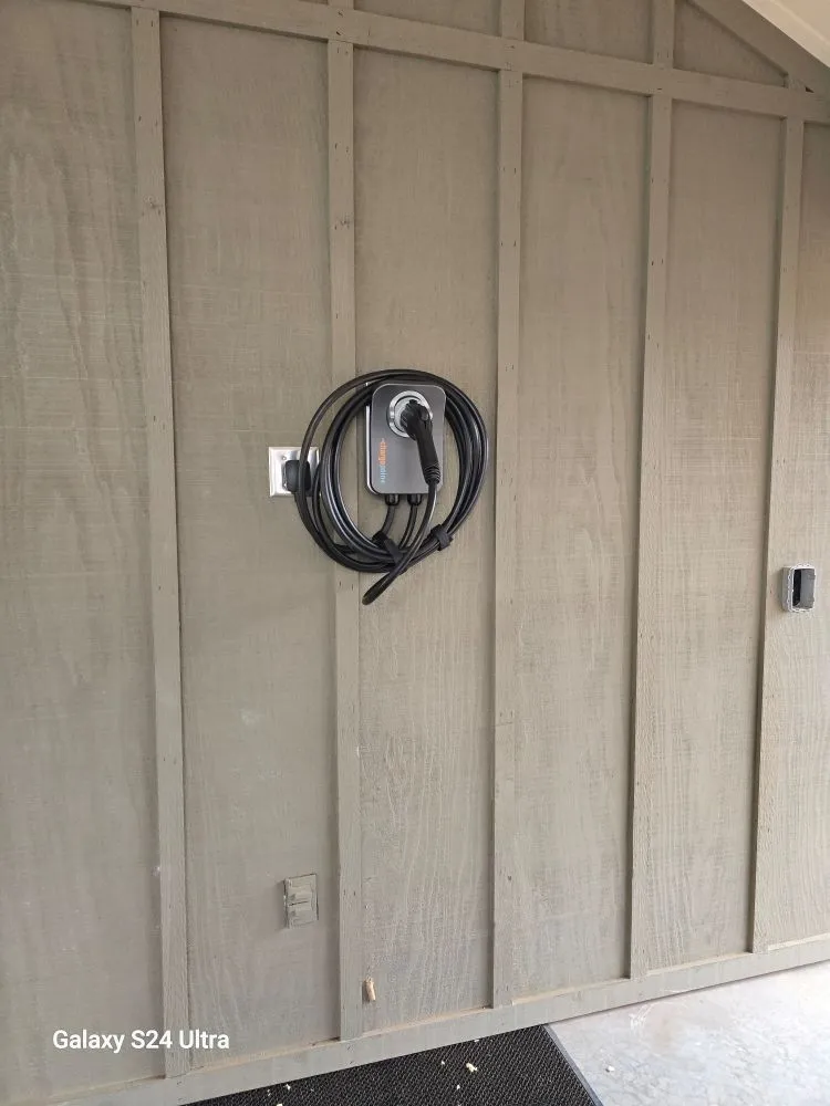 Slide of Barahona Pro Electric Services