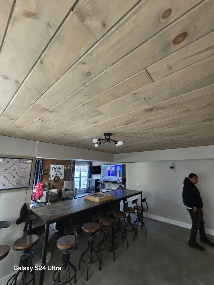 Certified outlet and switch repair in ,  by Barahona Pro Electric Services