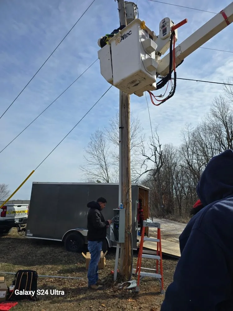 Slide of Barahona Pro Electric Services