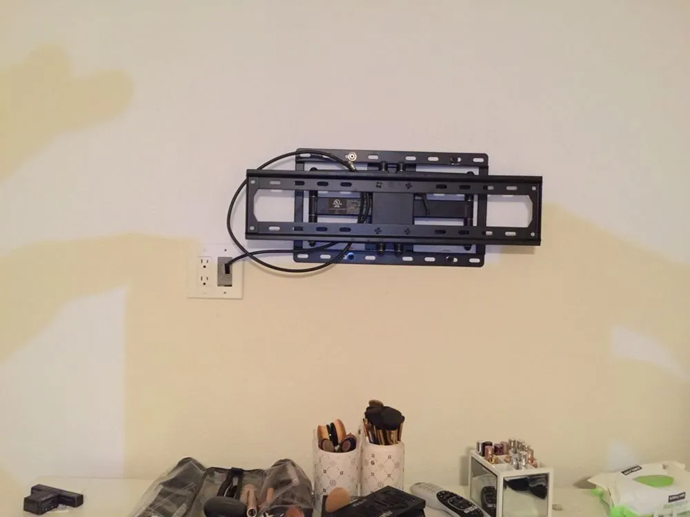 Slide of Barajas Electric