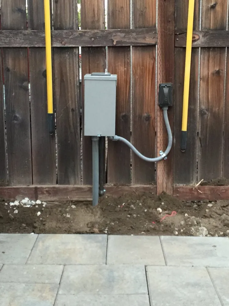 Slide of Barajas Electric