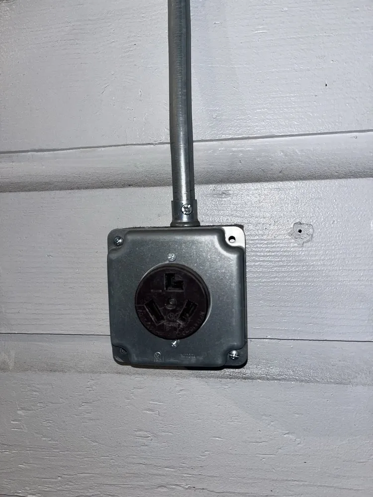 Slide of Barak Electric