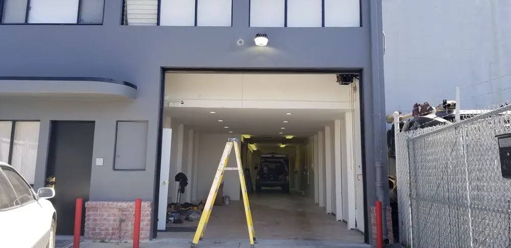 Slide of Barak Electric