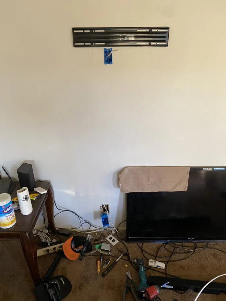 Slide of Barnes Mobile