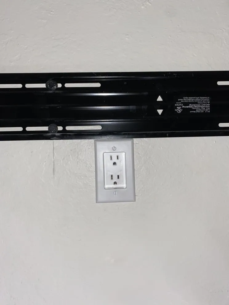 Slide of Barnes Mobile