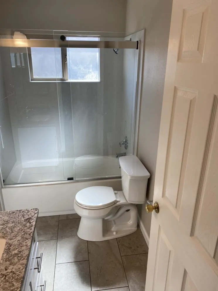 Slide of Barnes Mobile